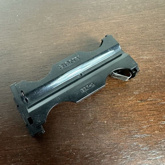 Original Sony AA Batteryholder  EBP-2 For Walkman Discman D-90, D99 Adapter - Picture 2 of 4